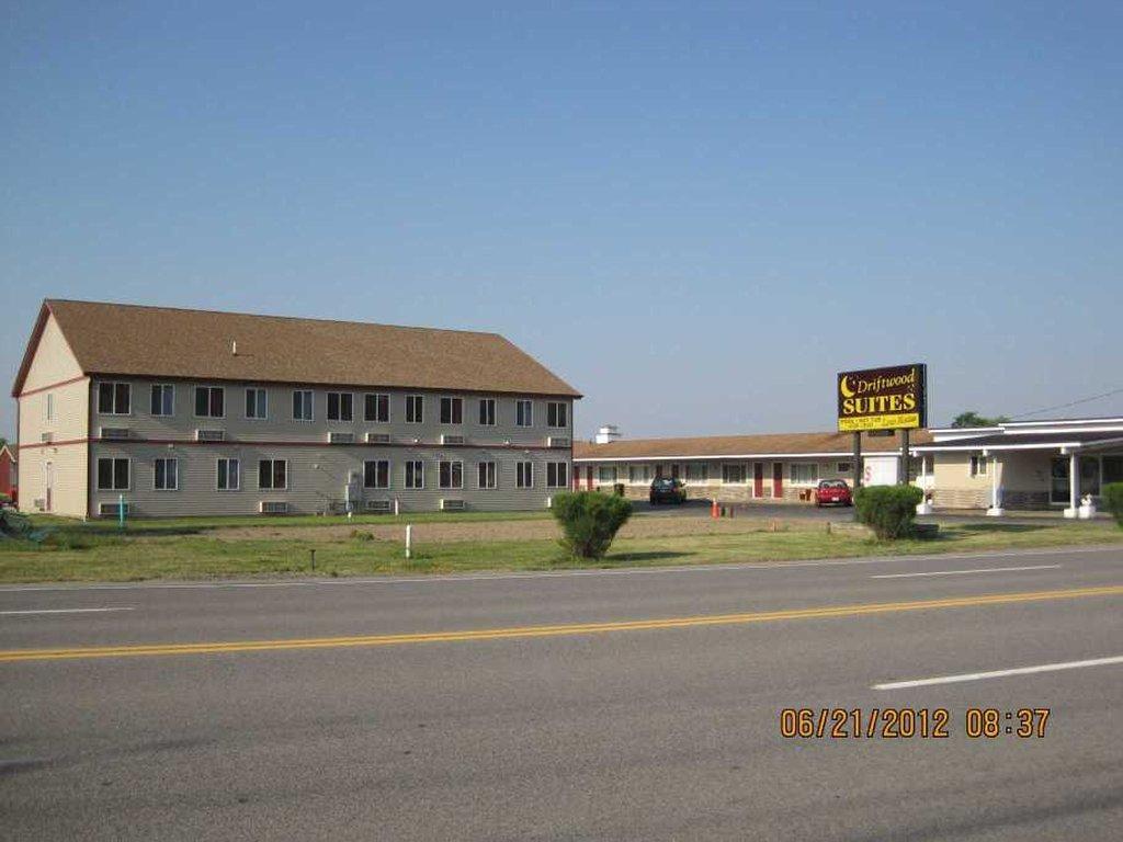 Driftwood Motel Niagara Falls Exterior photo